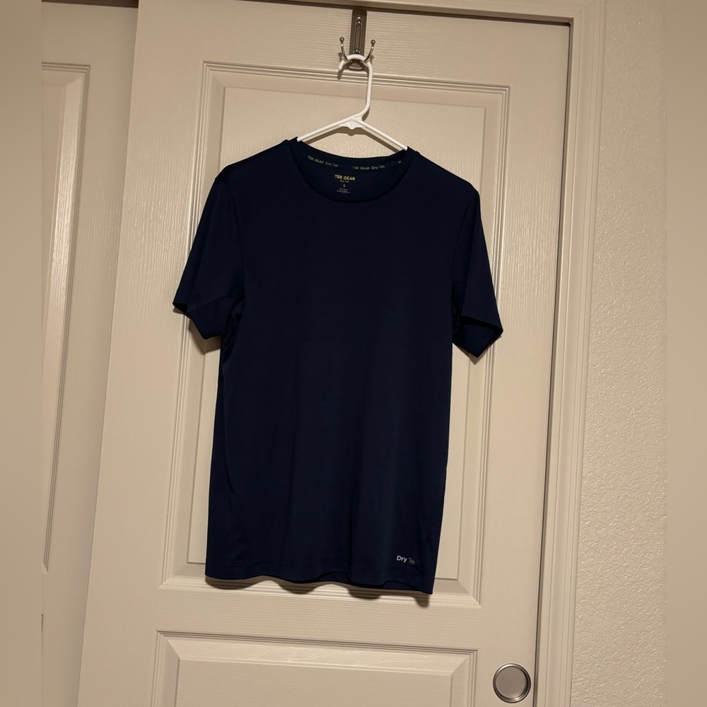 Men's Tek Gear Navy Blue T-Shirt Size Small